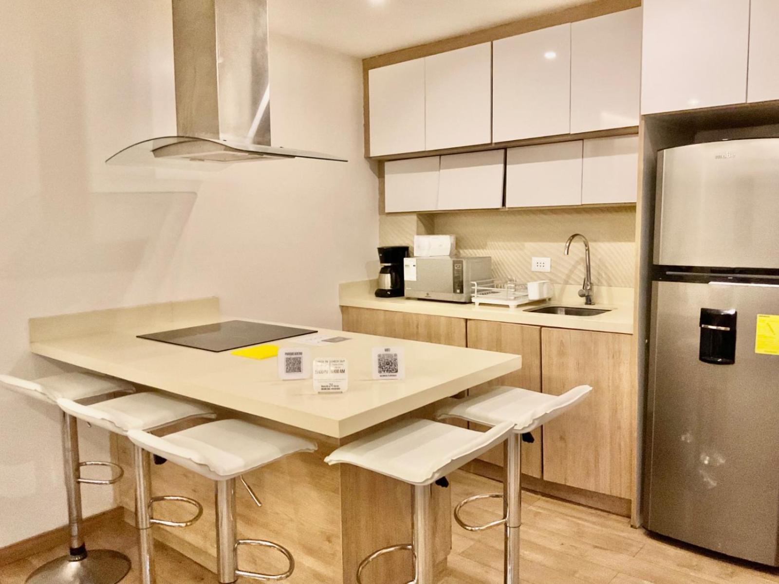 קואנקה Hotel Brist0L Suites Centro Historico מראה חיצוני תמונה