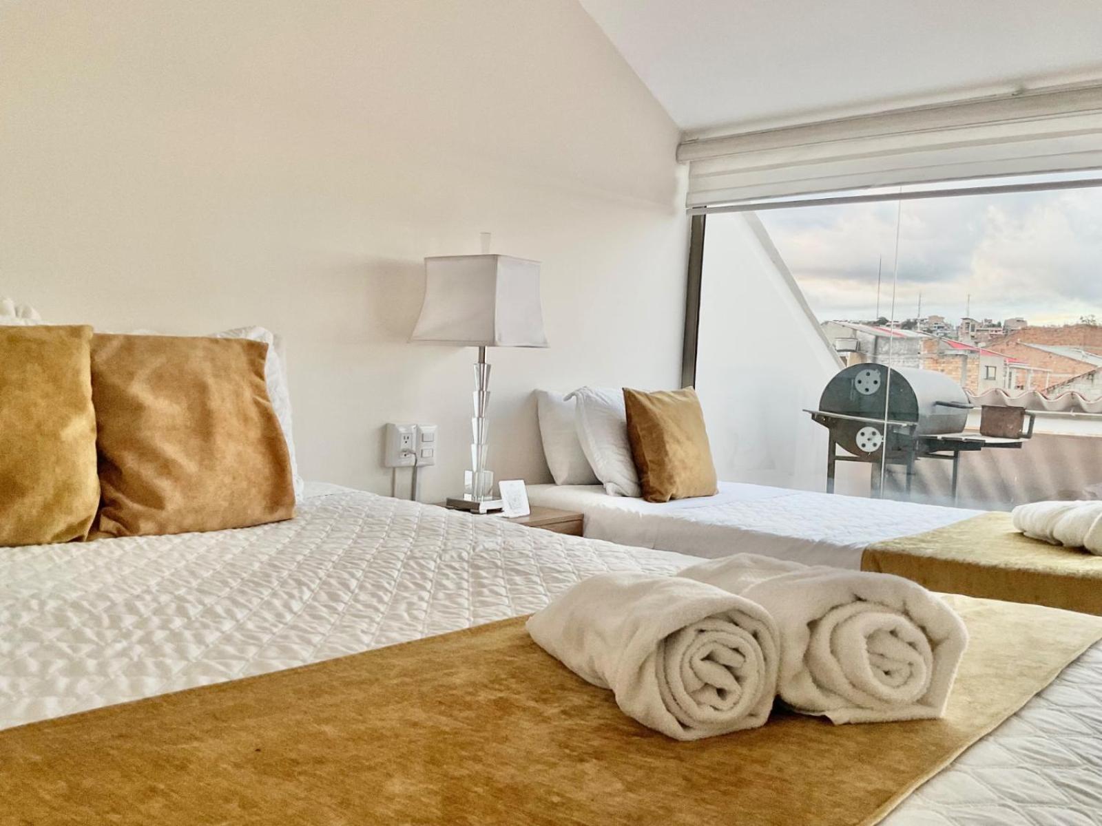 קואנקה Hotel Brist0L Suites Centro Historico מראה חיצוני תמונה