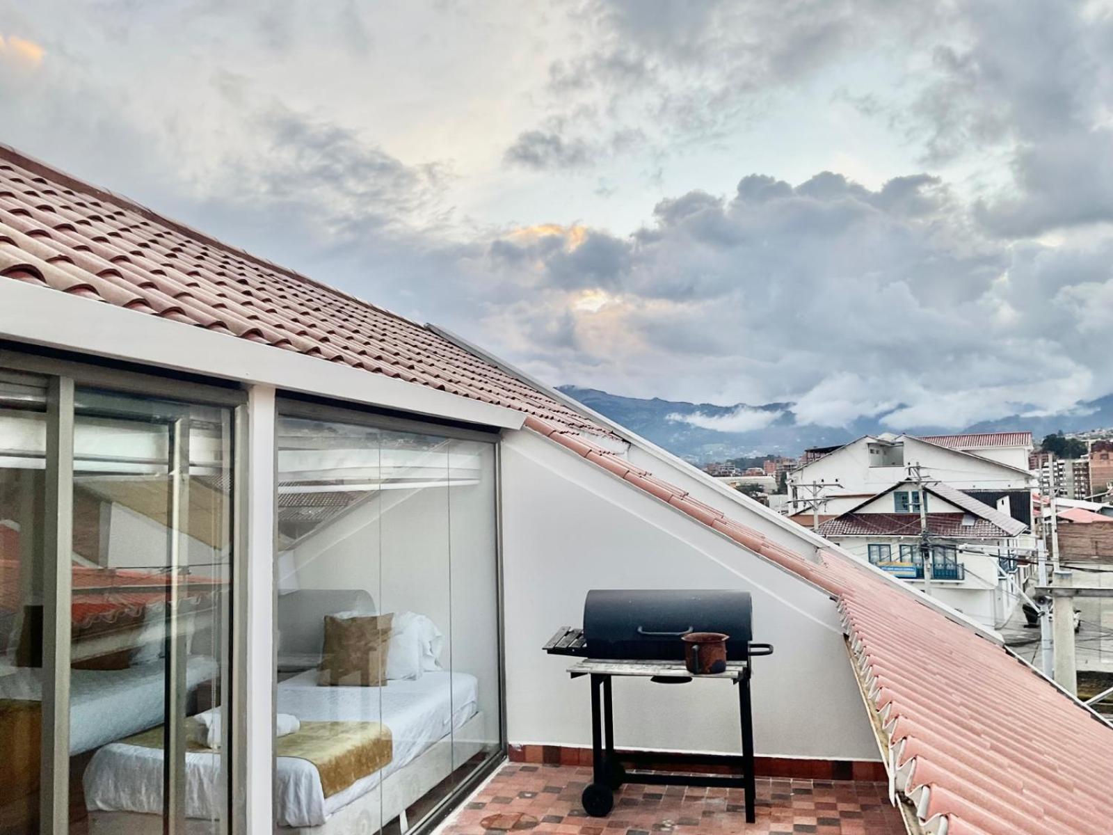 קואנקה Hotel Brist0L Suites Centro Historico מראה חיצוני תמונה
