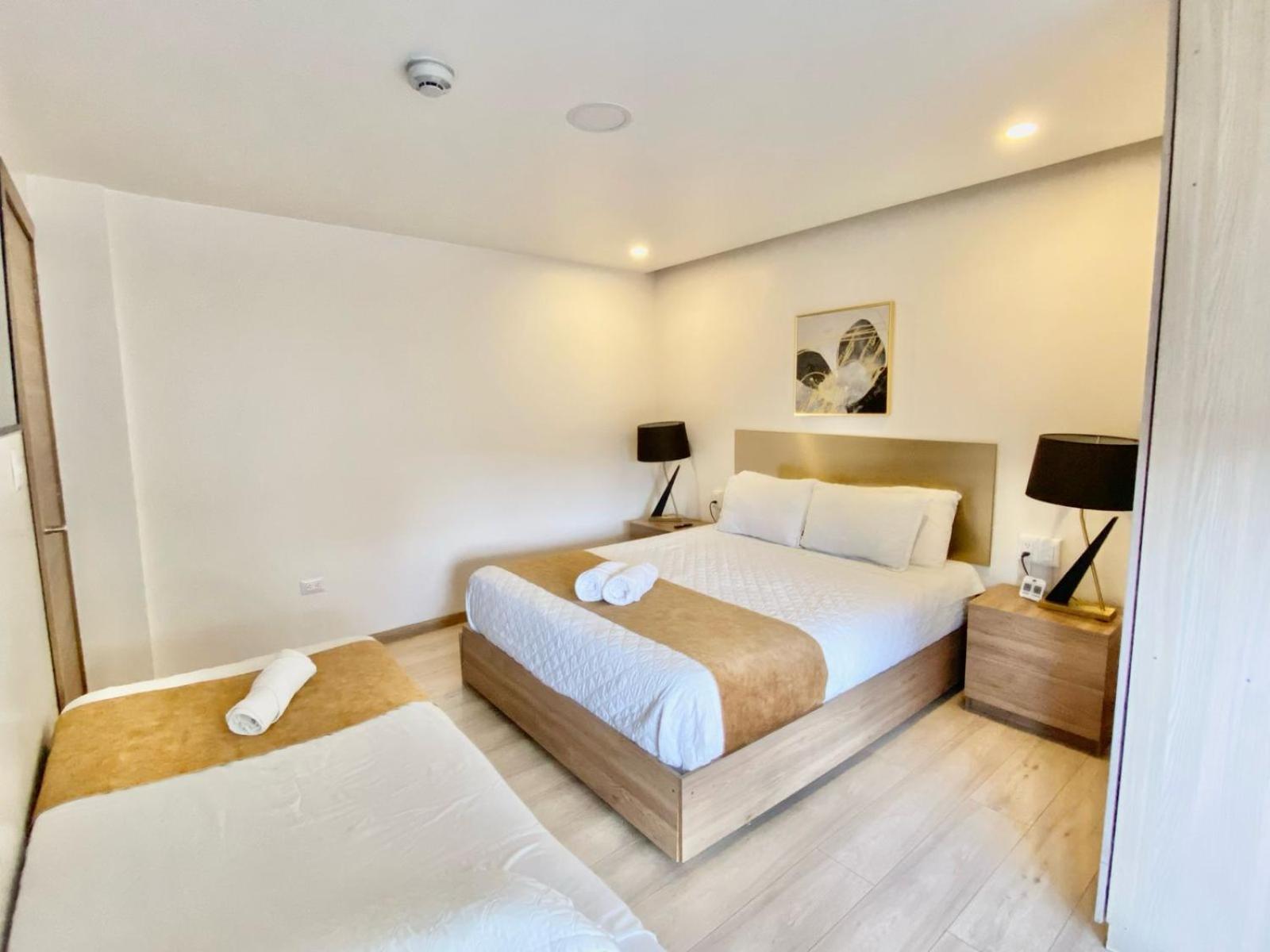 קואנקה Hotel Brist0L Suites Centro Historico מראה חיצוני תמונה
